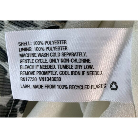 Ava & Viv Top Plus 3X Black White Abstract Elastic Sleeve Tie Front Women New - Picture 9 of 10